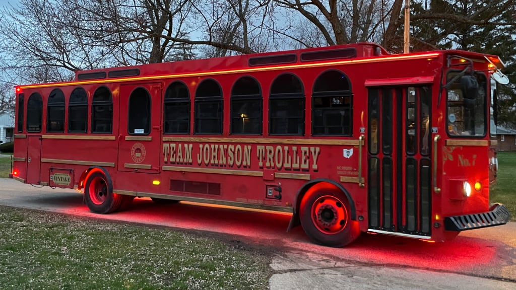 Trolley showing Exterior Lights